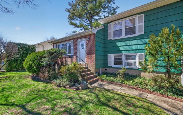 1478 Dewey Avenue, North Bellmore, NY 11710