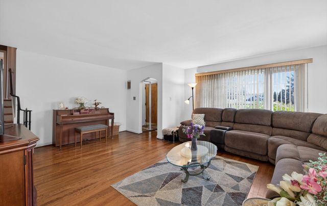 1478 Dewey Avenue, North Bellmore, NY 11710