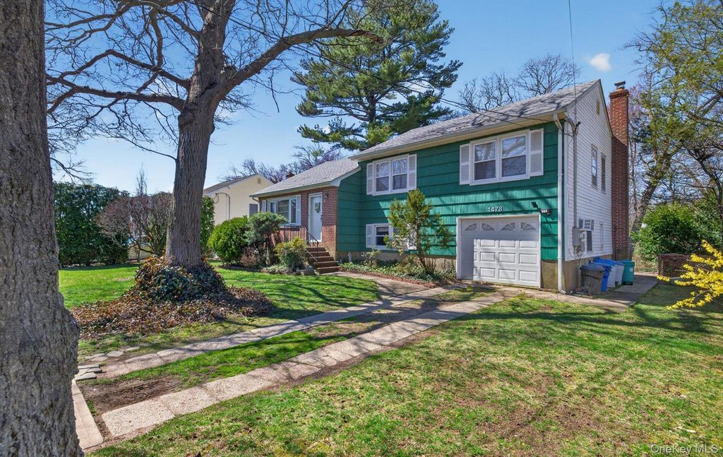 1478 Dewey Avenue, North Bellmore, NY 11710