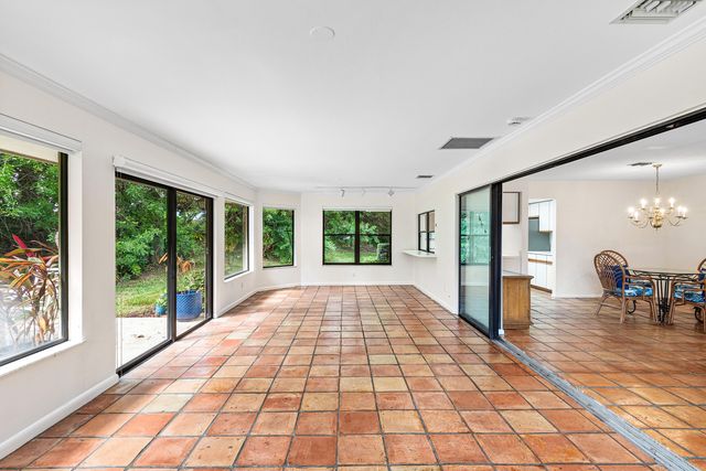 609 Cypress Key Drive, Atlantis, FL 33462