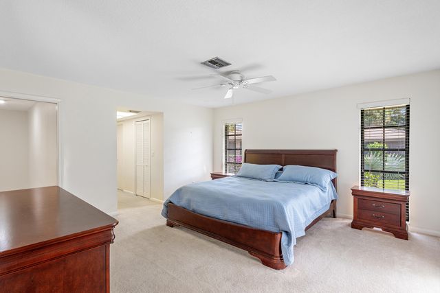 609 Cypress Key Drive, Atlantis, FL 33462