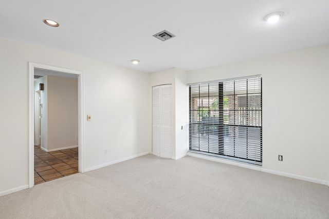 609 Cypress Key Drive, Atlantis, FL 33462