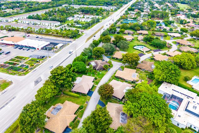 609 Cypress Key Drive, Atlantis, FL 33462