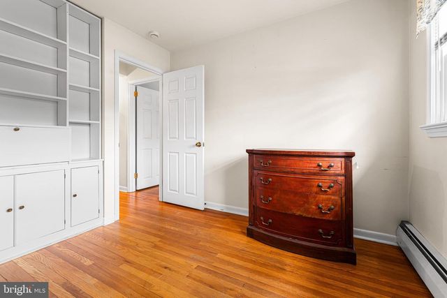 17 RECH AVE, Oreland, PA 19075