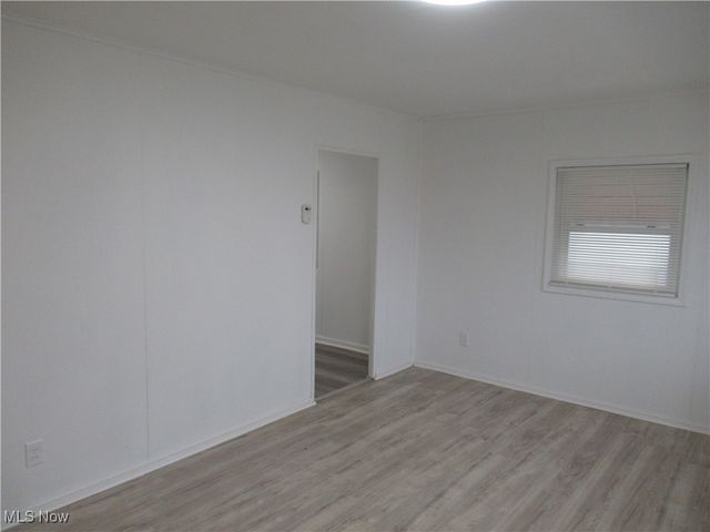 15615 Lotus Drive, Cleveland, OH 44128