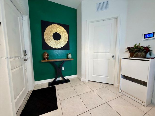 12990 SW 232nd Ln, Homestead, FL 33170