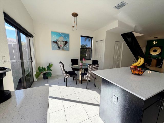 12990 SW 232nd Ln, Homestead, FL 33170