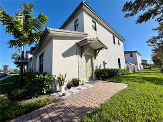 12990 SW 232nd Ln, Homestead, FL 33170