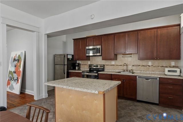 1406 N 22nd St, Richmond, VA 23223