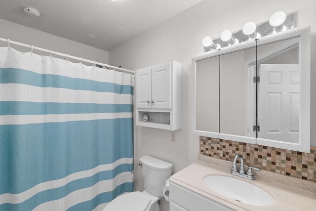 241 December Road, Slocomb, AL 36375