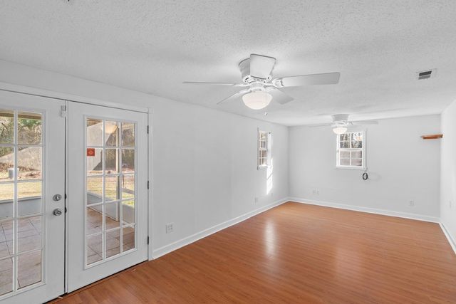 241 December Road, Slocomb, AL 36375