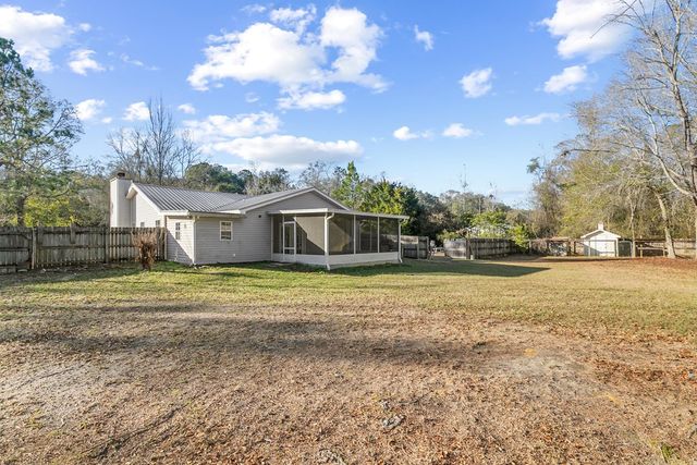 241 December Road, Slocomb, AL 36375