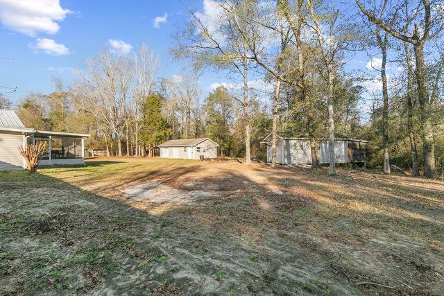 241 December Road, Slocomb, AL 36375