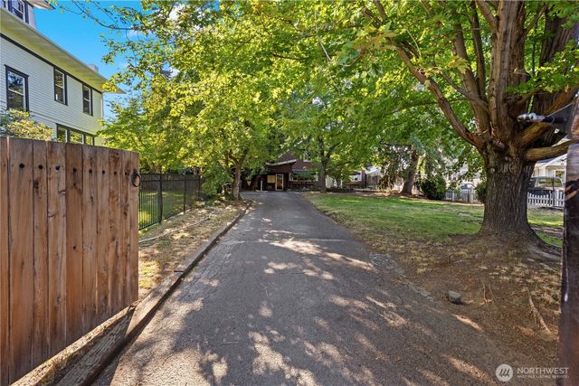 120 Park Avenue, Yakima, WA 98902