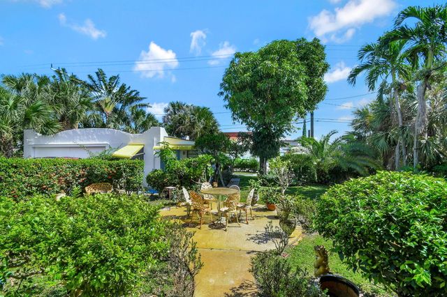124 S Palmway, Lake Worth Beach, FL 33460