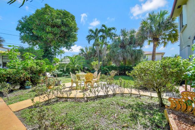 124 S Palmway, Lake Worth Beach, FL 33460