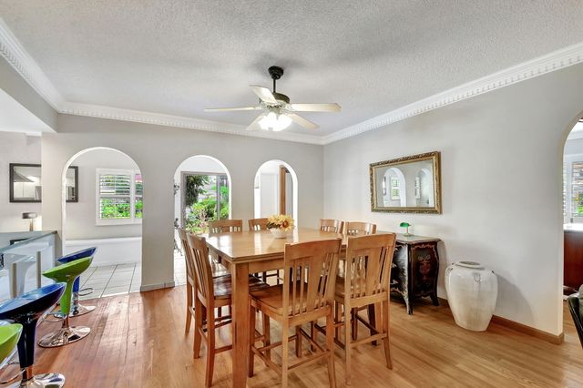 124 S Palmway, Lake Worth Beach, FL 33460