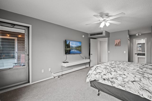 3412 Oak Ridge Road 309, Hopkins, MN 55305