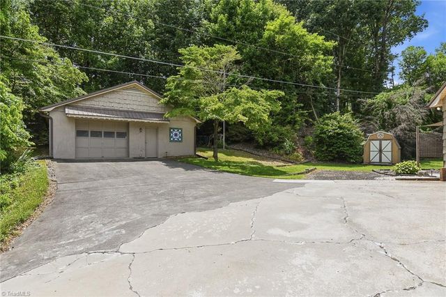 240 Conrad Circle, Lewisville, NC 27023