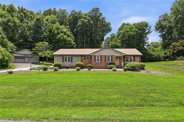 240 Conrad Circle, Lewisville, NC 27023