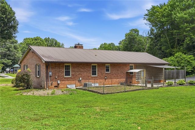 240 Conrad Circle, Lewisville, NC 27023