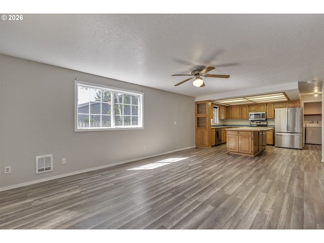 1750 TAMARACK Way, Forest Grove, OR 97116