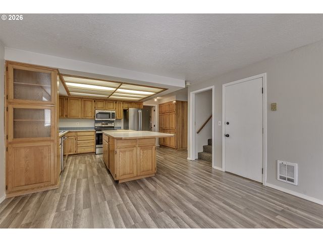 1750 TAMARACK Way, Forest Grove, OR 97116