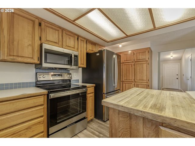 1750 TAMARACK Way, Forest Grove, OR 97116