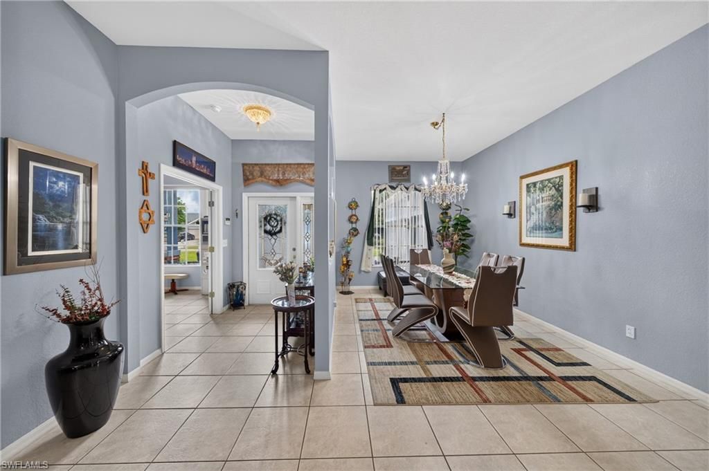 816 Palmetto AVE, LEHIGH ACRES, FL 33972 — photo 3