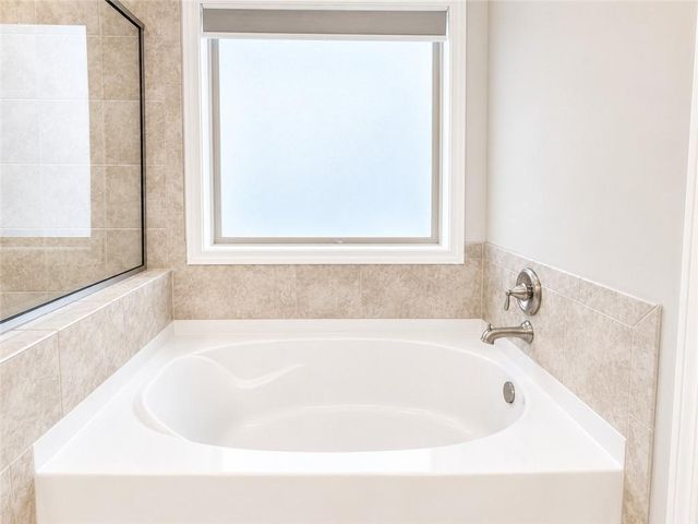 4181 Summer Breeze Way, Buford, GA 30518