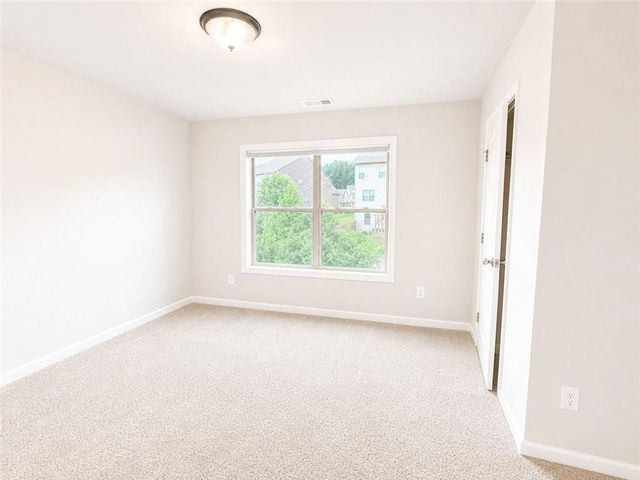 4181 Summer Breeze Way, Buford, GA 30518
