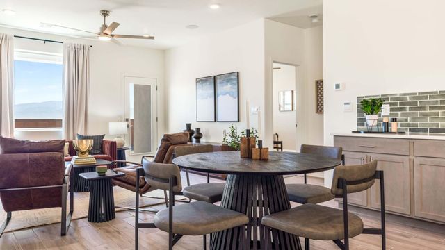 2461 Eglisfield Loop NE, Rio Rancho, NM 87144