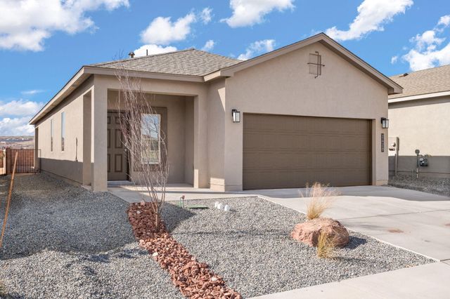2461 Eglisfield Loop NE, Rio Rancho, NM 87144