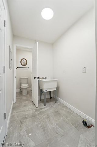 597 Eugene Street, Ypsilanti, MI 48198