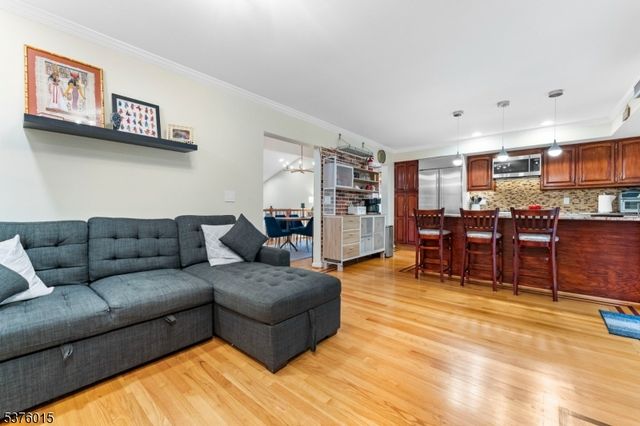 4 Brightwood Ln, Bedminster Twp., NJ 07921