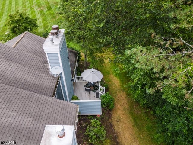 4 Brightwood Ln, Bedminster Twp., NJ 07921