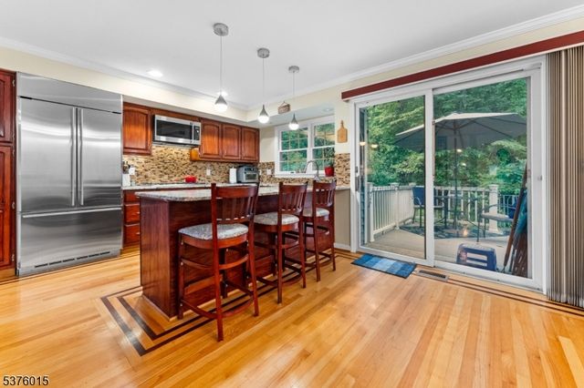 4 Brightwood Ln, Bedminster Twp., NJ 07921