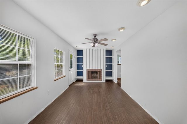 425 Palmero St, Corpus Christi, TX 78404