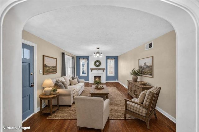 425 Palmero St, Corpus Christi, TX 78404