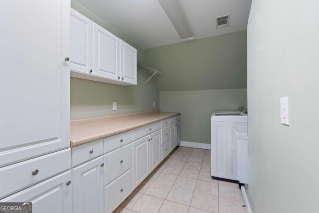 3505 Chartwell Drive, Suwanee, GA 30024