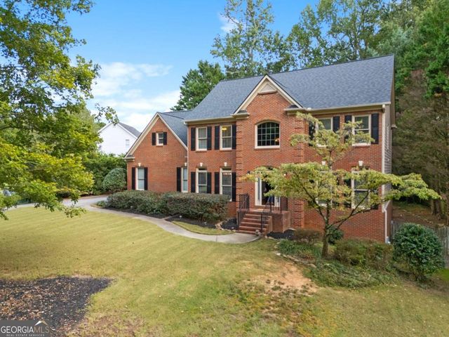 3505 Chartwell Drive, Suwanee, GA 30024