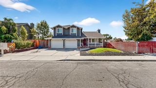 2676 Oppelt Way, Turlock, CA 95380