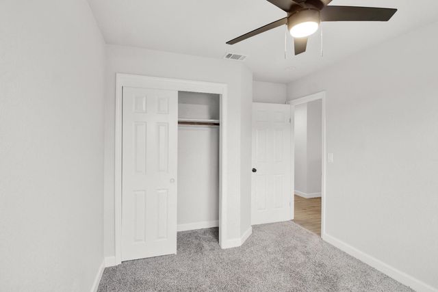 1725 Grassland Way, Modesto, CA 95358