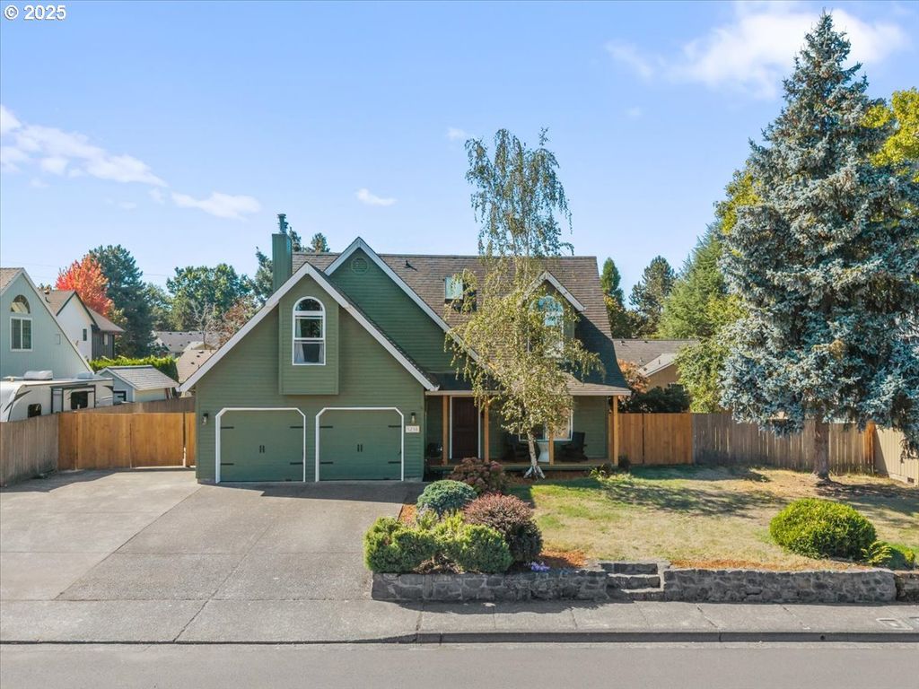 5258 Ne FARMCREST St, Hillsboro, OR 97124