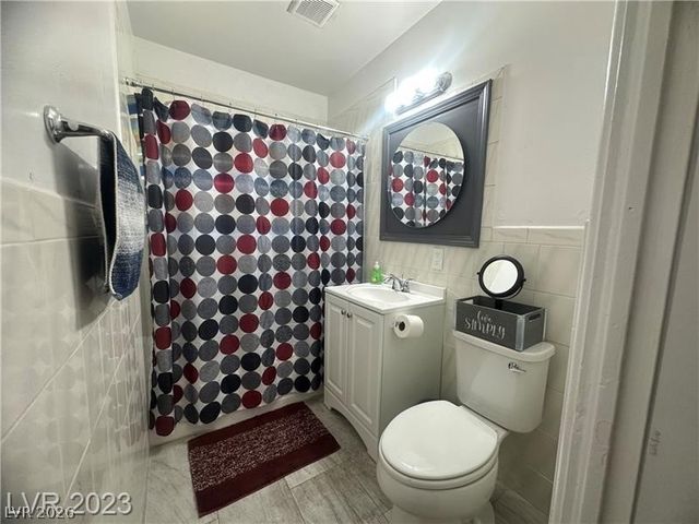 2125 Elm Avenue, Las Vegas, NV 89101