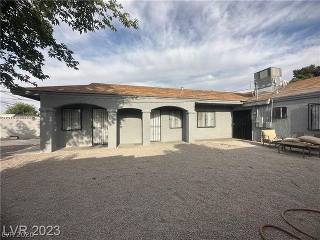2125 Elm Avenue, Las Vegas, NV 89101