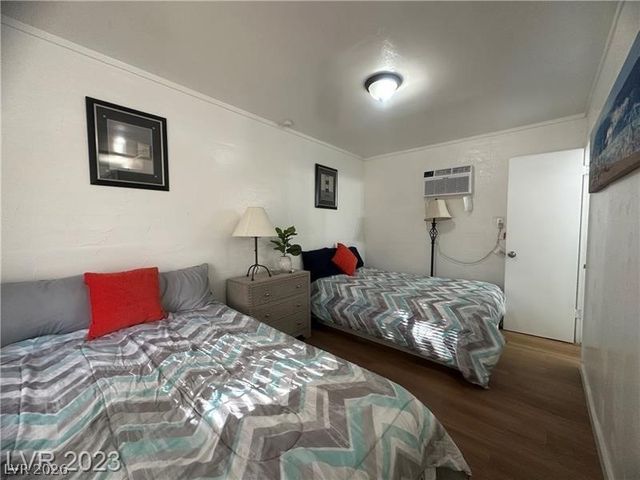 2125 Elm Avenue, Las Vegas, NV 89101