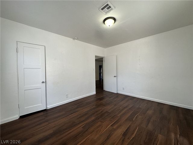 2125 Elm Avenue, Las Vegas, NV 89101