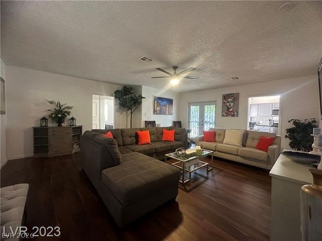 2125 Elm Avenue, Las Vegas, NV 89101