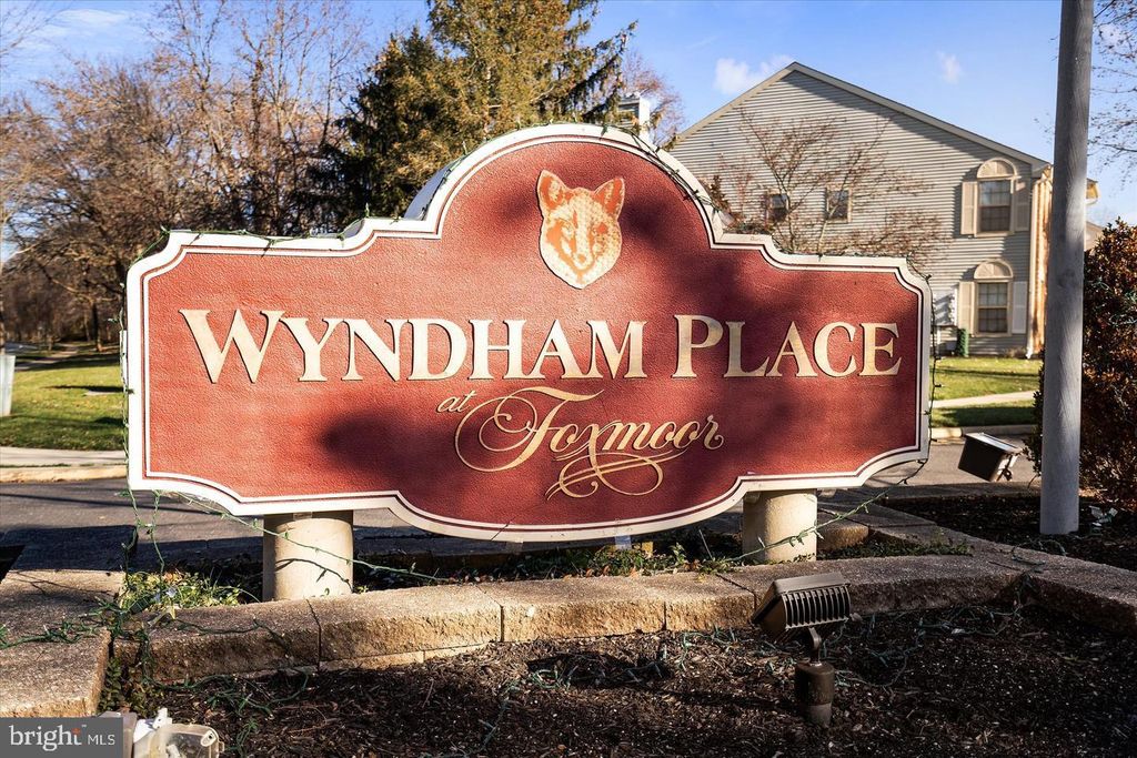 202 WYNDHAM PL, ROBBINSVILLE, NJ 08691 — photo 2